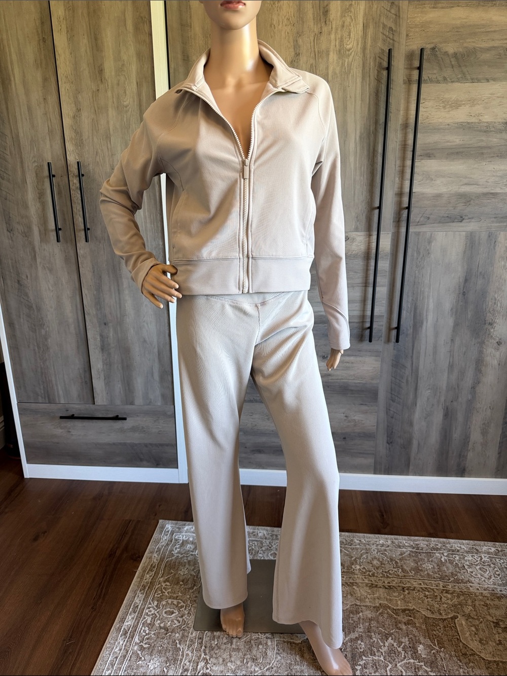 Women’s Casual Zip-Front Jacket and Wide-Leg Pants Set - Beige